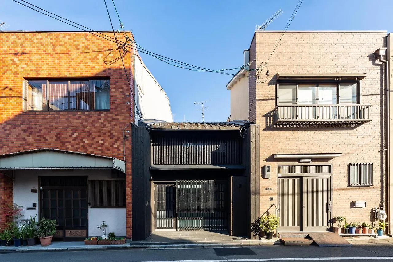 Guesthouse-Hana・Thring Villa Киото 0*,