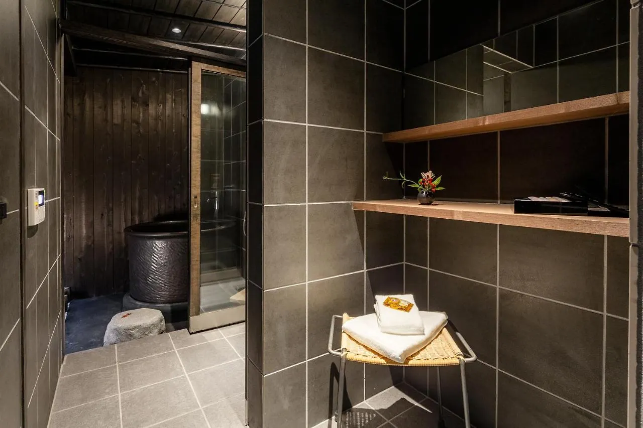 Guesthouse-Hana・Thring Villa Киото 0*,